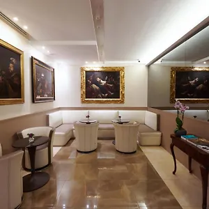 https://harrys-bar-trevi-hotel-restaurant.it-romehotels.com