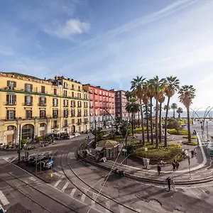 https://bed-breakfast-palazzo-satriano.hotels-amalfi.com
